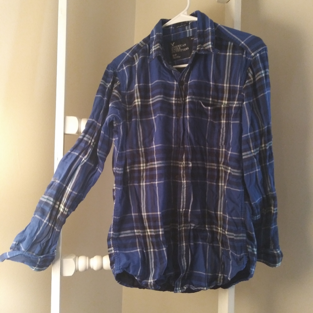 American Eagle button down Men's small